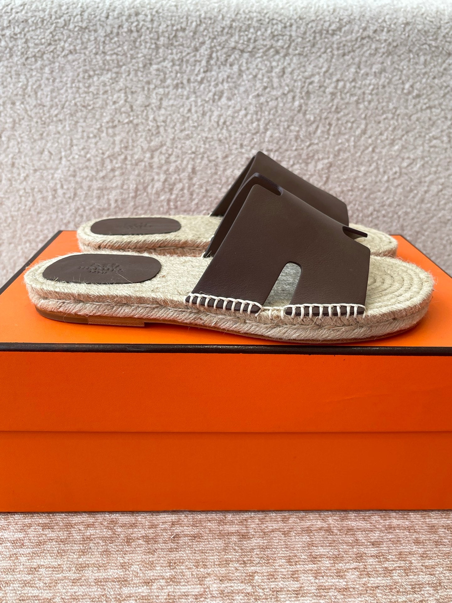 LuxluxHouse Best Quality Women Shoes Hermes