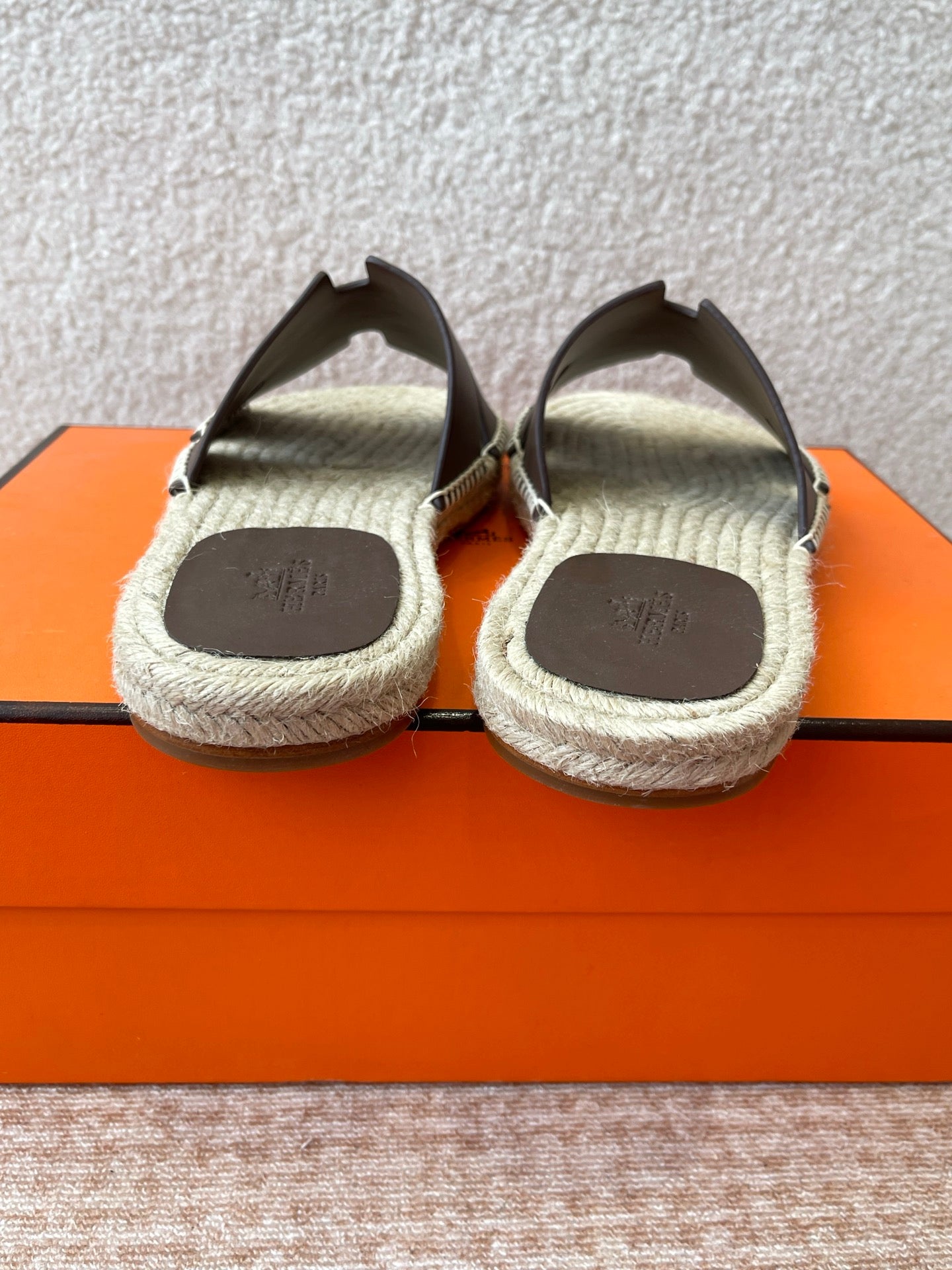 LuxluxHouse Best Quality Women Shoes Hermes