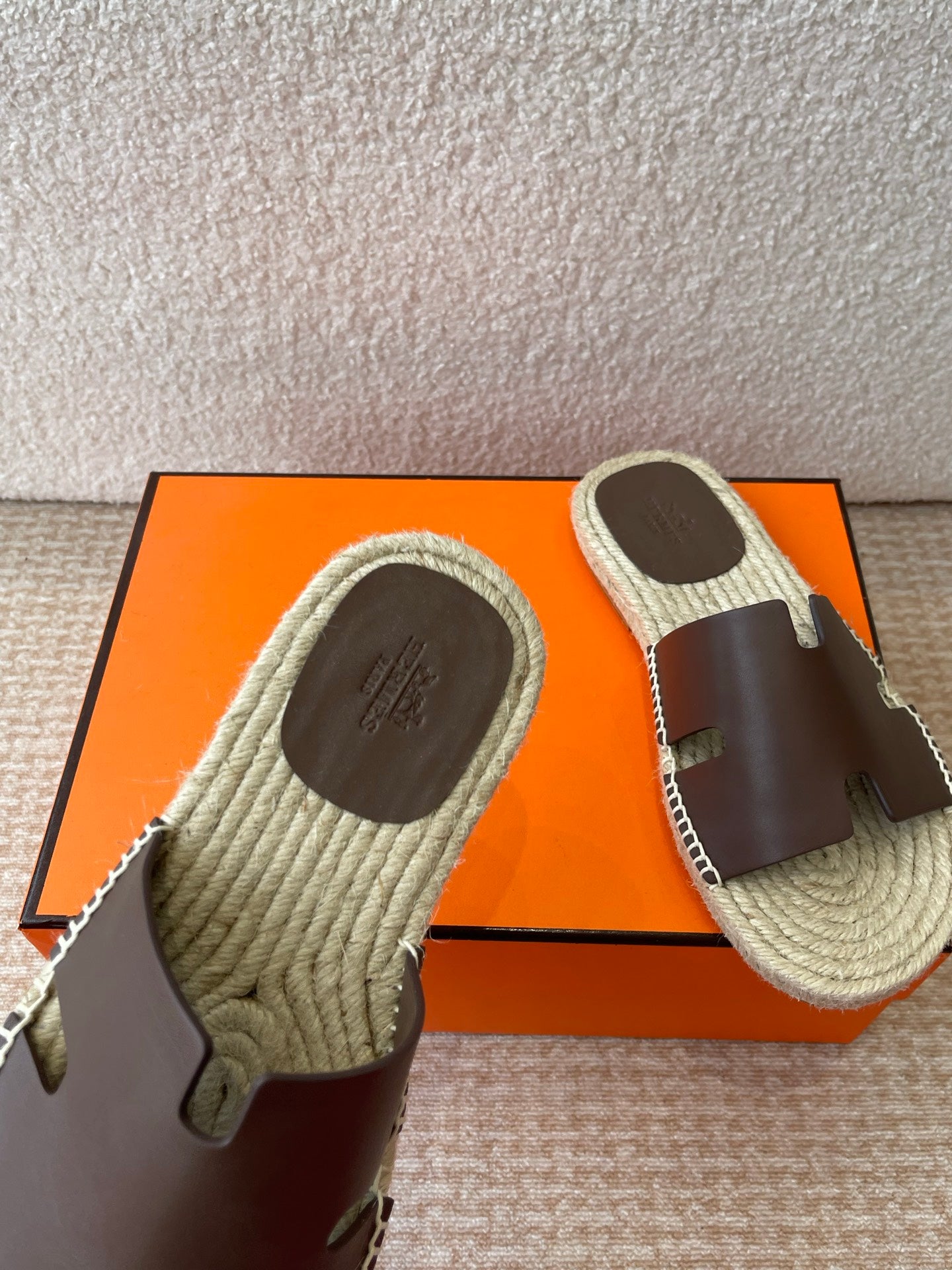 LuxluxHouse Best Quality Women Shoes Hermes