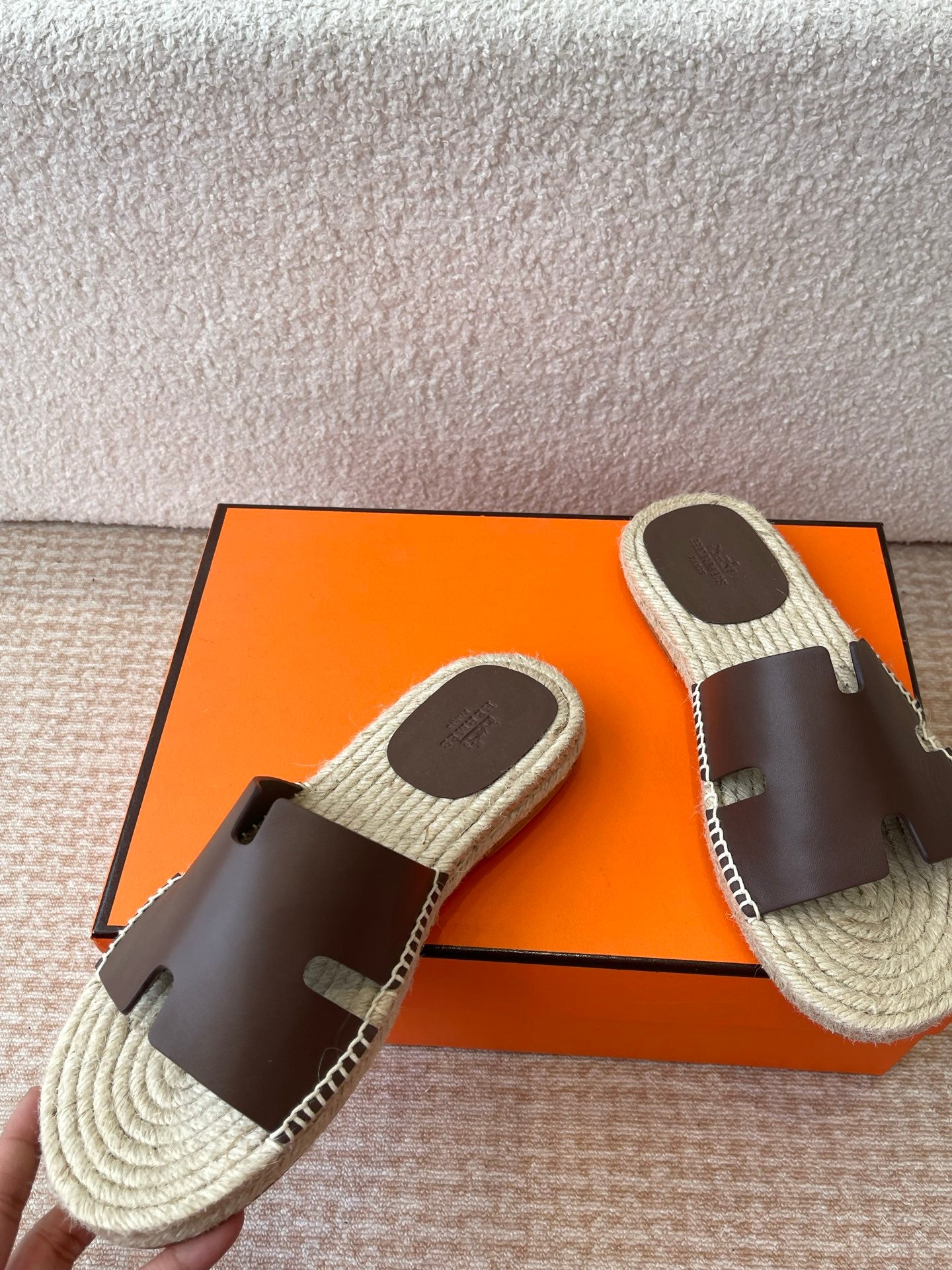 LuxluxHouse Best Quality Women Shoes Hermes