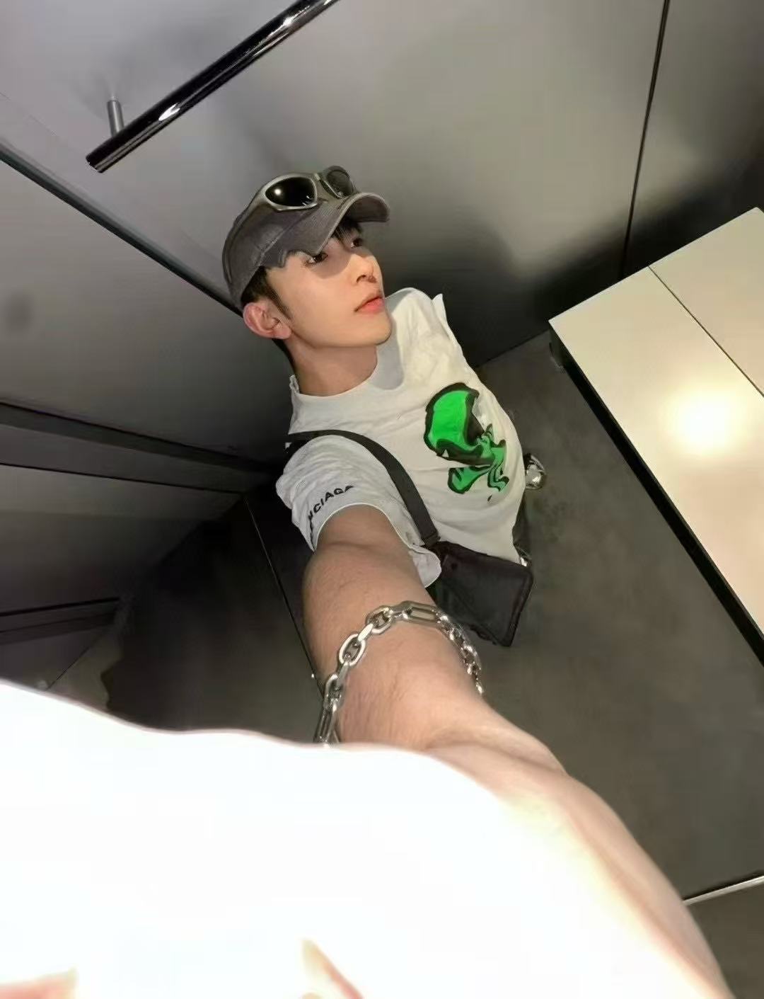 LuxluxHouse Best Quality Clothes Balenciaga T-shirt