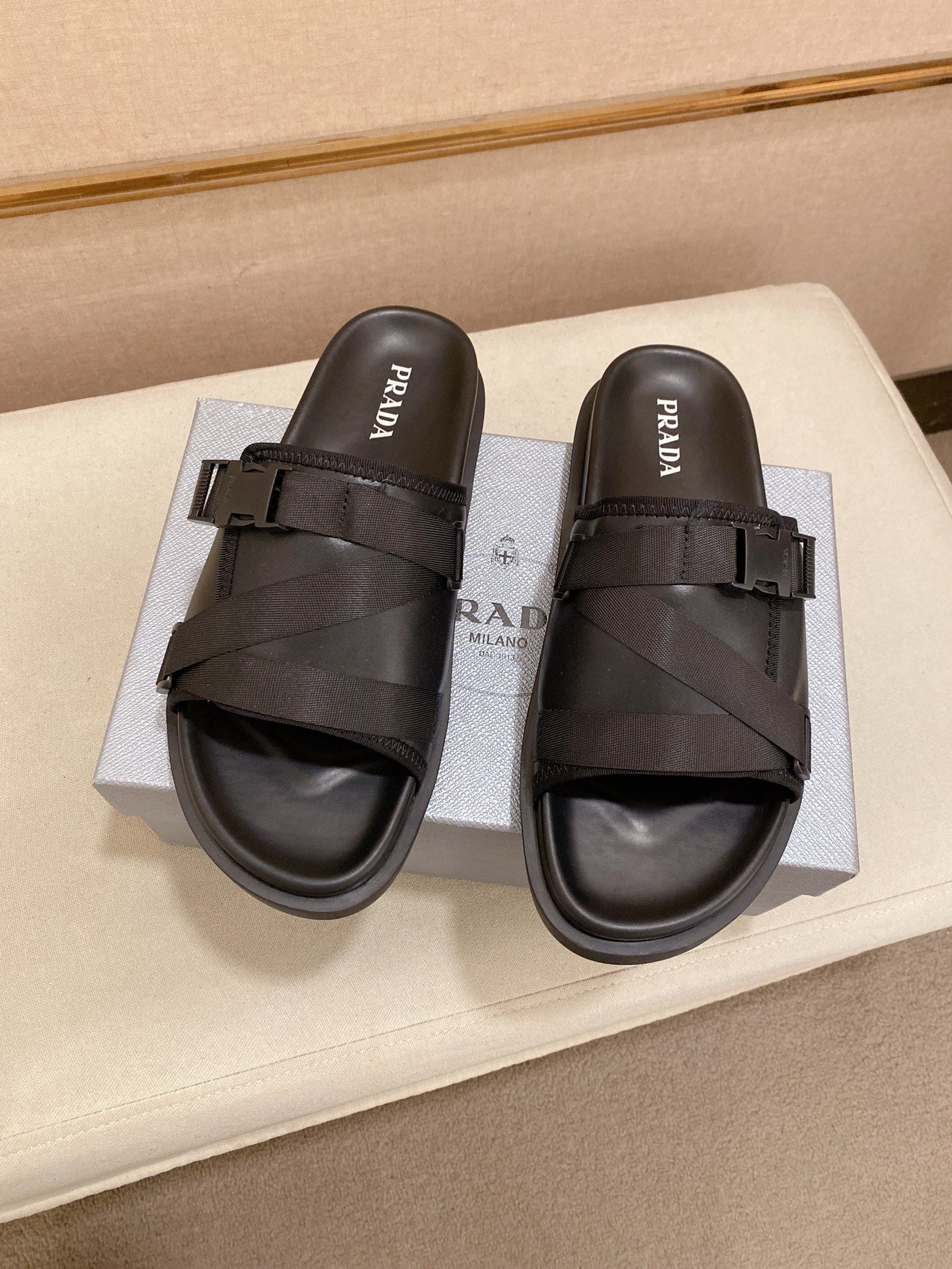 LuxluxHouse Best Quality Sandals Prada