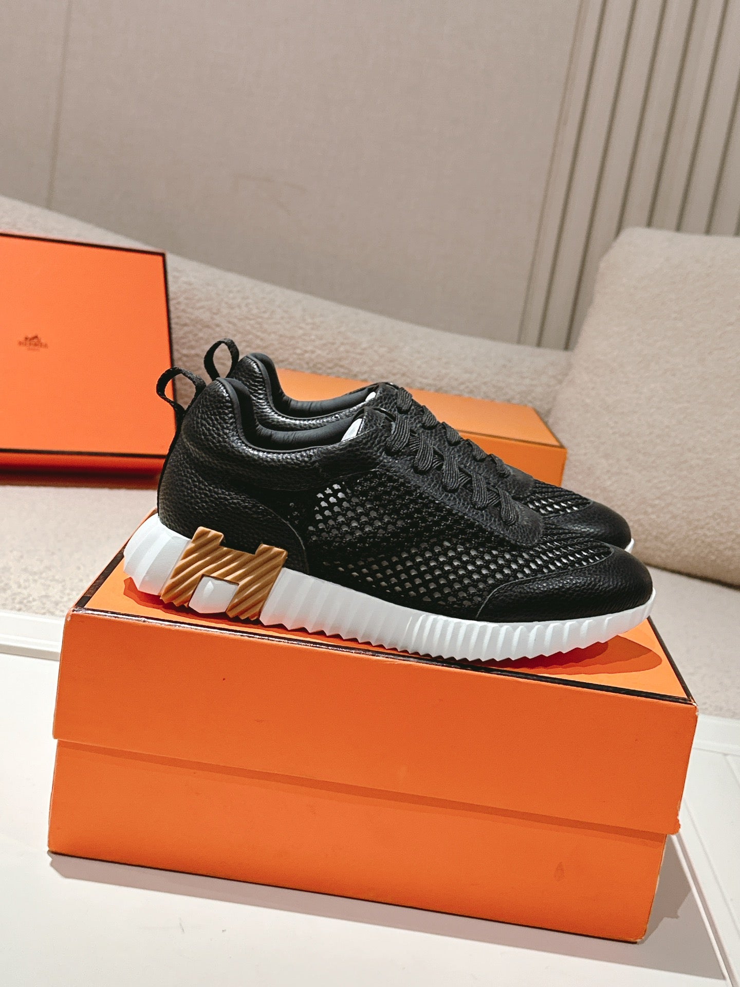 LuxluxHouse Best Quality Women Shoes Hermes