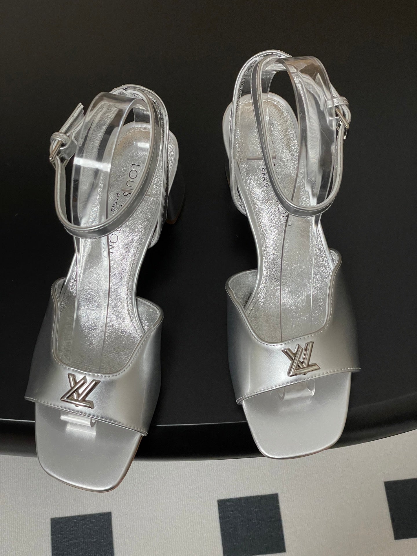 LuxluxHouse Best Quality Women Shoes Louis Vuitton