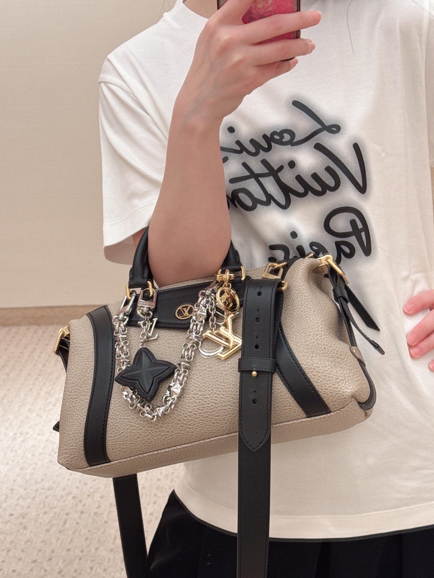 LuxluxHouse Best Quality Clothes T-shirt Louis Vuitton