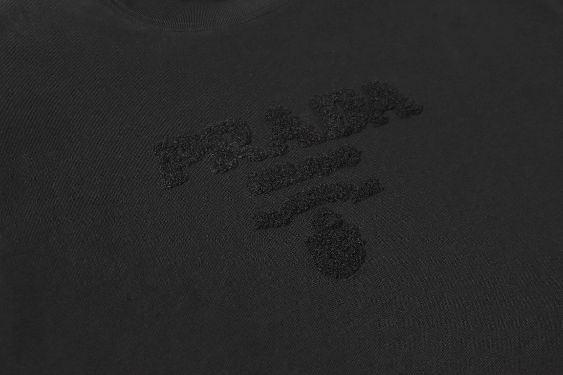 LuxluxHouse Best Quality Clothes T-shirt Prada