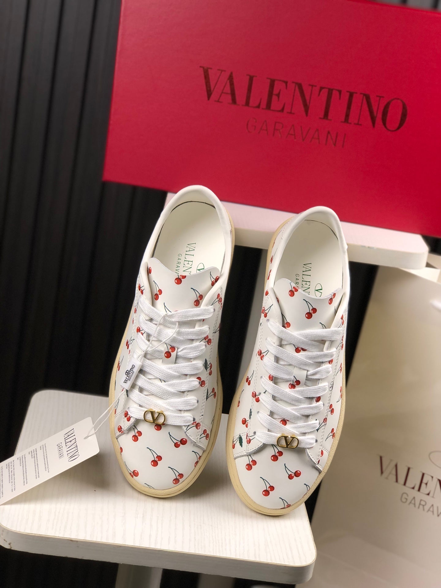 LuxluxHouse Best Quality Valentino Women Shoes