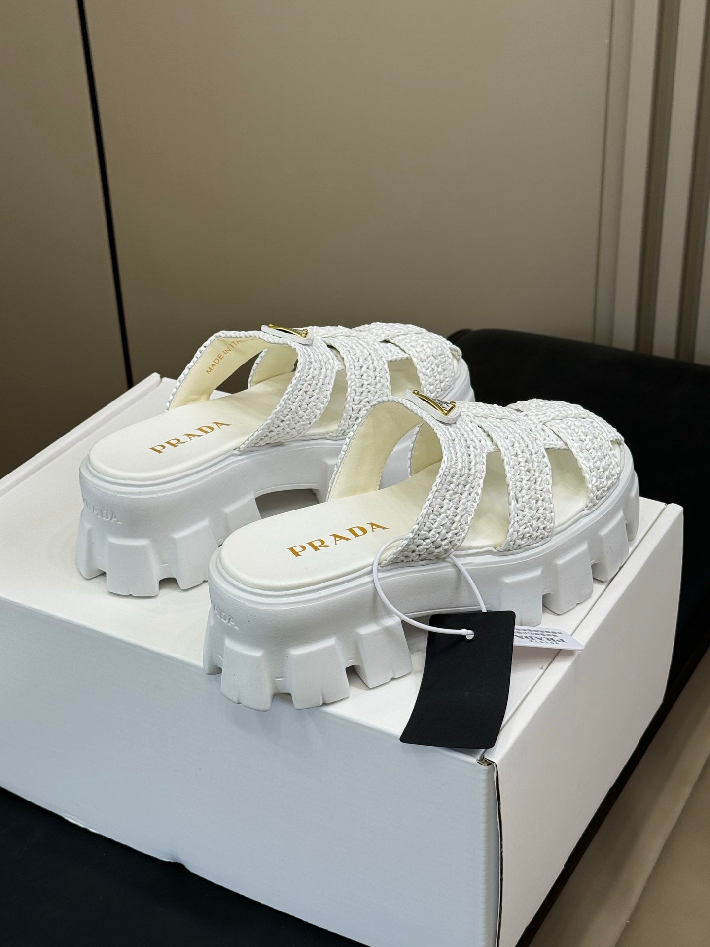 LuxluxHouse Best Quality Women Shoes Prada