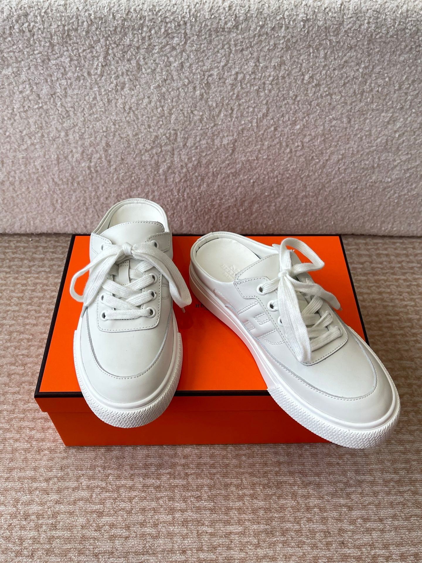 LuxluxHouse Best Quality Women Shoes Hermes