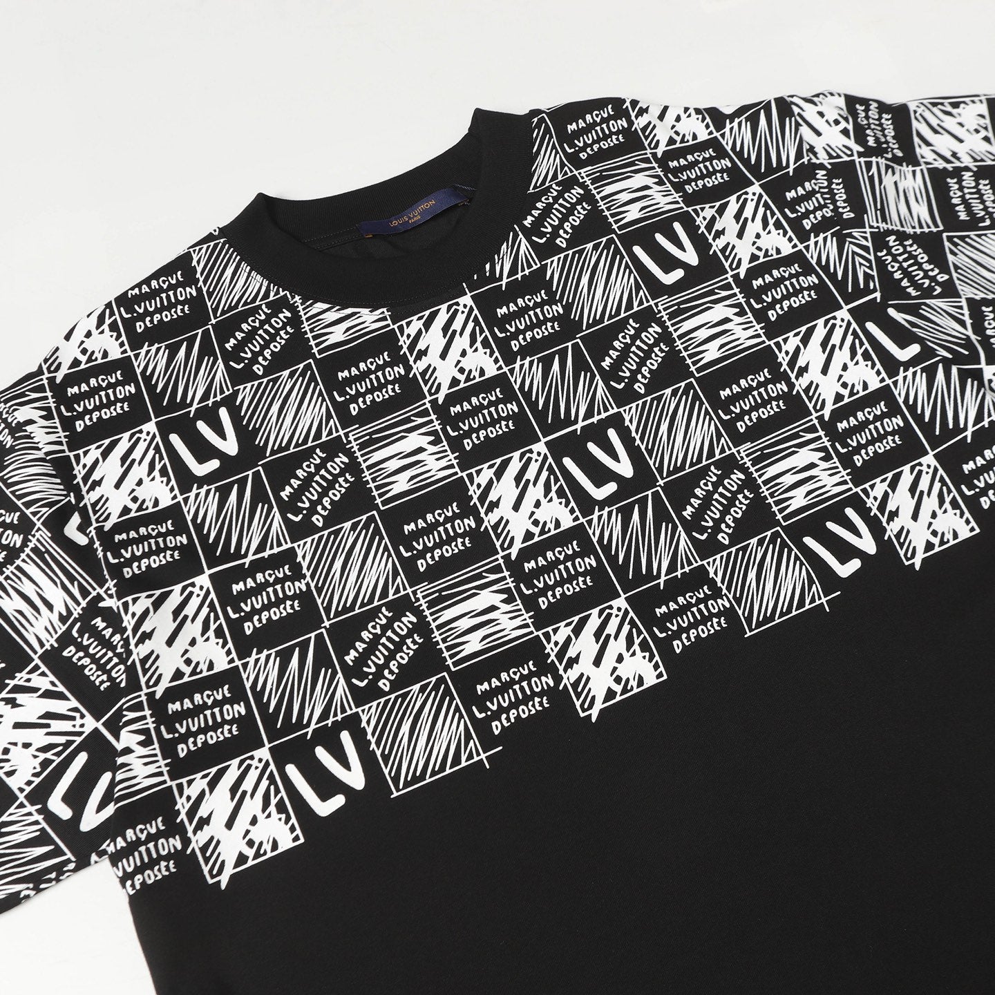 LuxluxHouse Best Quality Clothes T-shirt Louis Vuitton