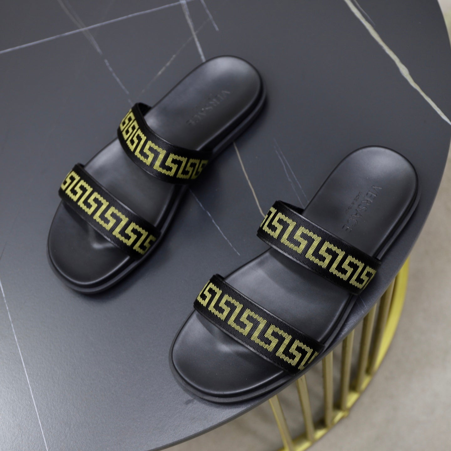 LuxluxHouse Best Quality Sandals Versace