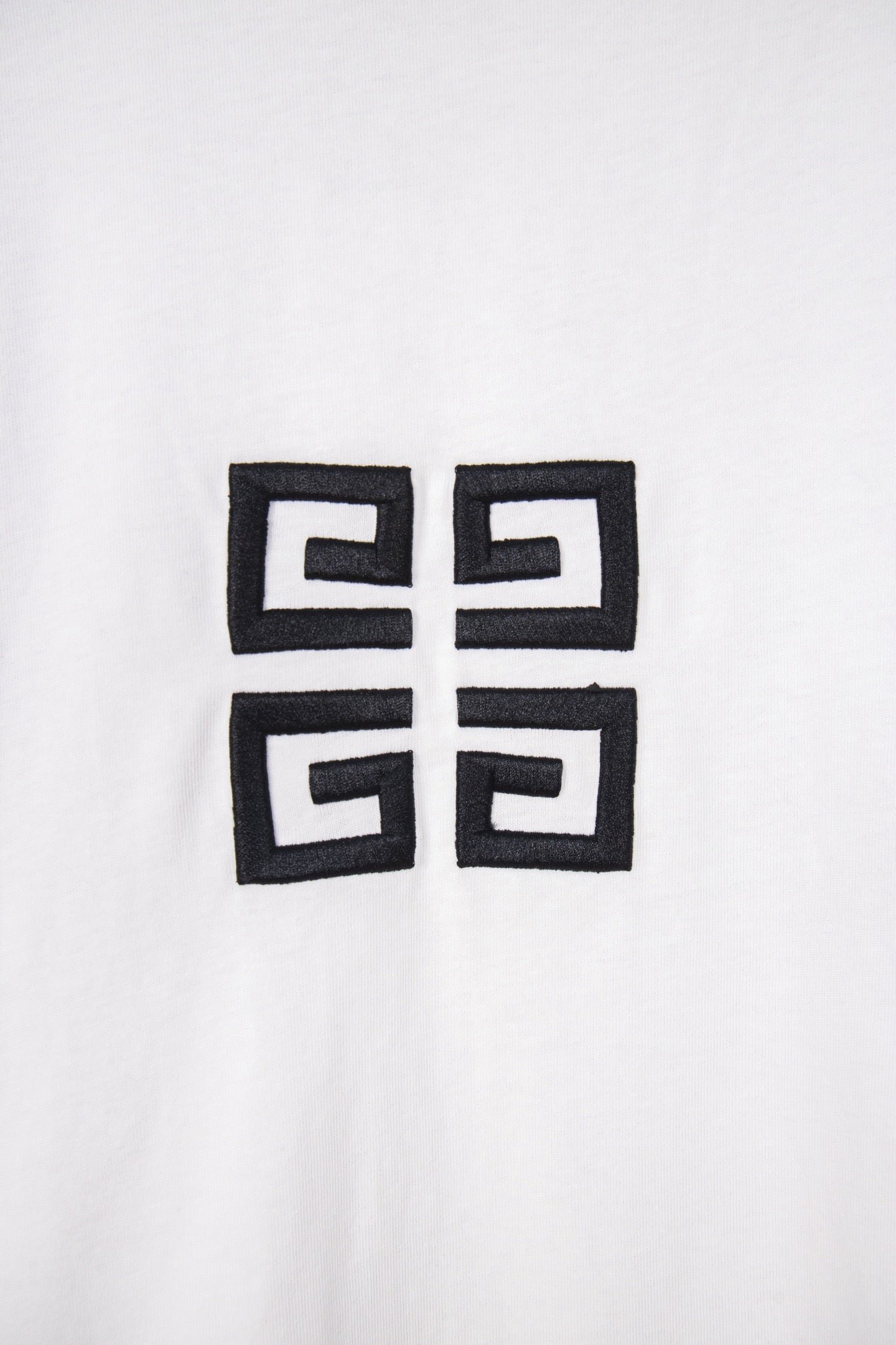 LuxluxHouse Best Quality Clothes Givenchy T-shirt