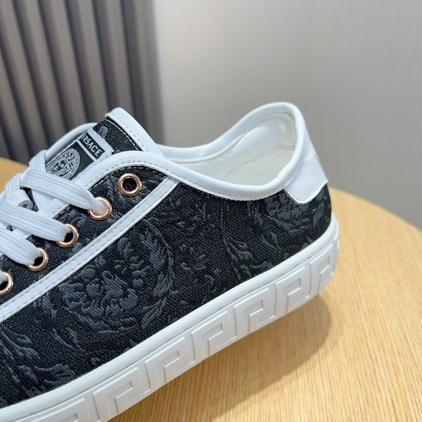 LuxluxHouse Best Quality Shoes Versace