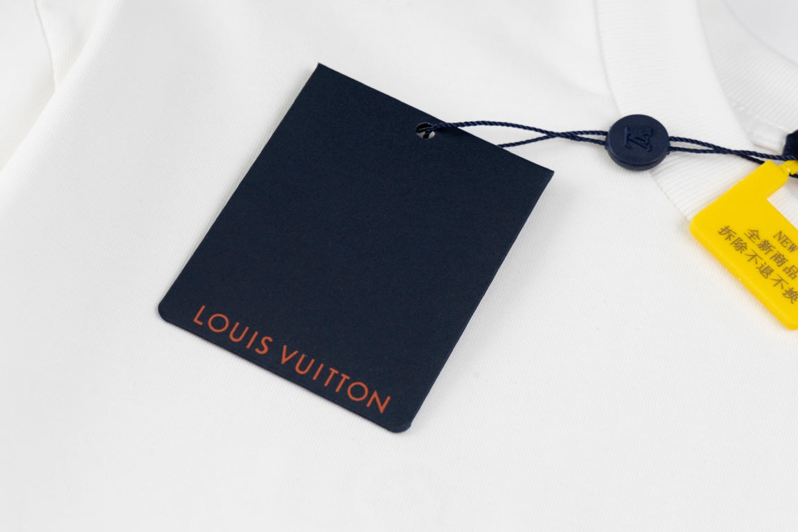LuxluxHouse Best Quality Clothes T-shirt Louis Vuitton