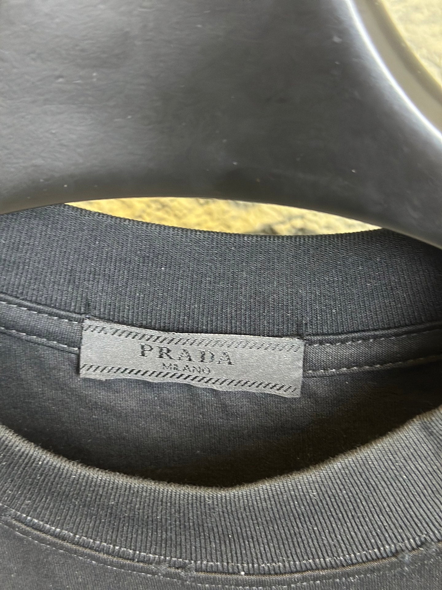 LuxluxHouse Best Quality Clothes T-shirt Prada