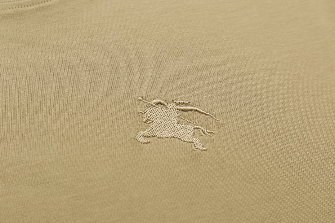 LuxluxHouse Best Quality Clothes Burberry T-shirt