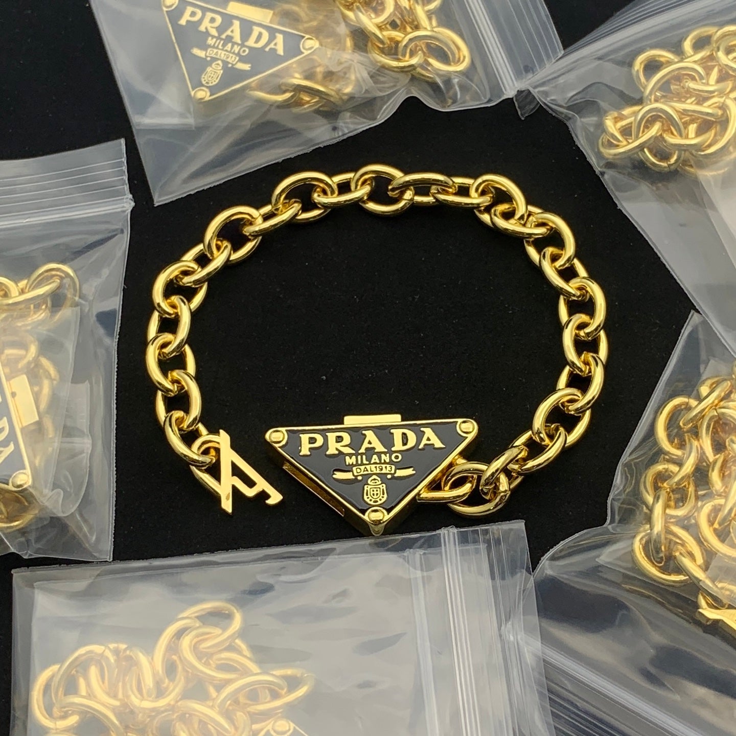 LuxluxHouse Low Price And High Quality Accessories Prada