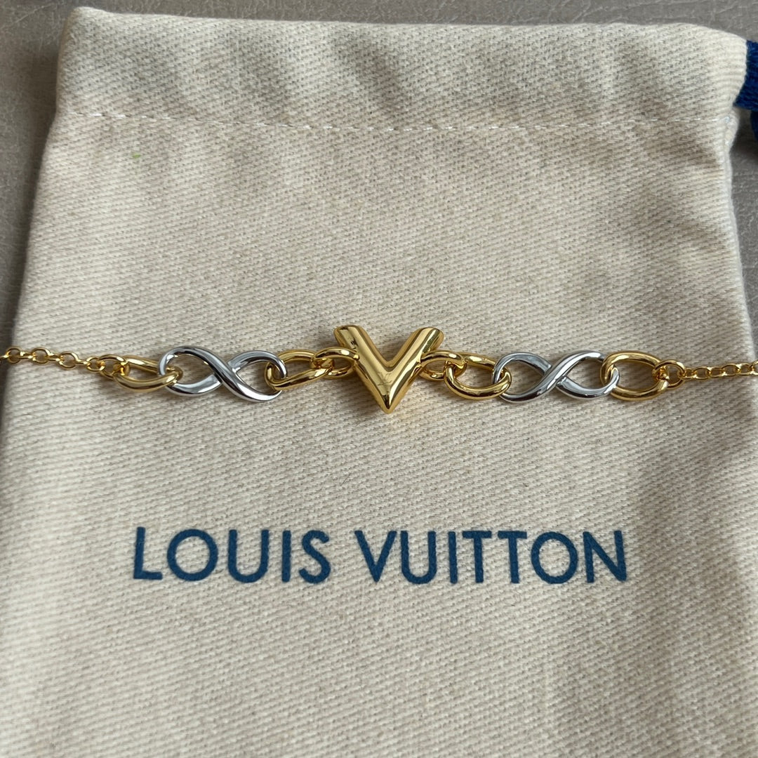 LuxluxHouse Best Quality Accessories Bracelet Louis Vuitton