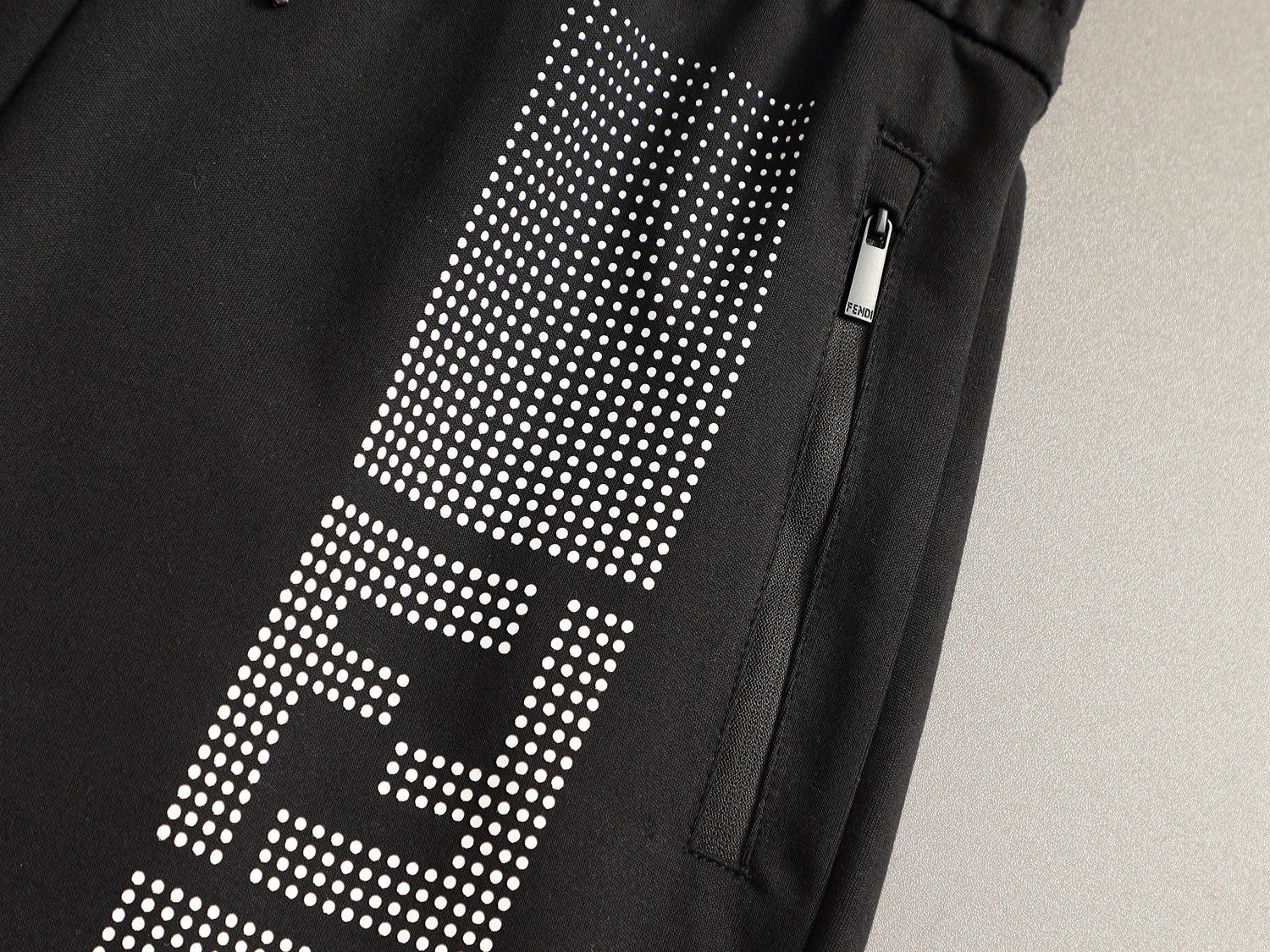 LuxluxHouse Best Quality Clothes Fendi Pants