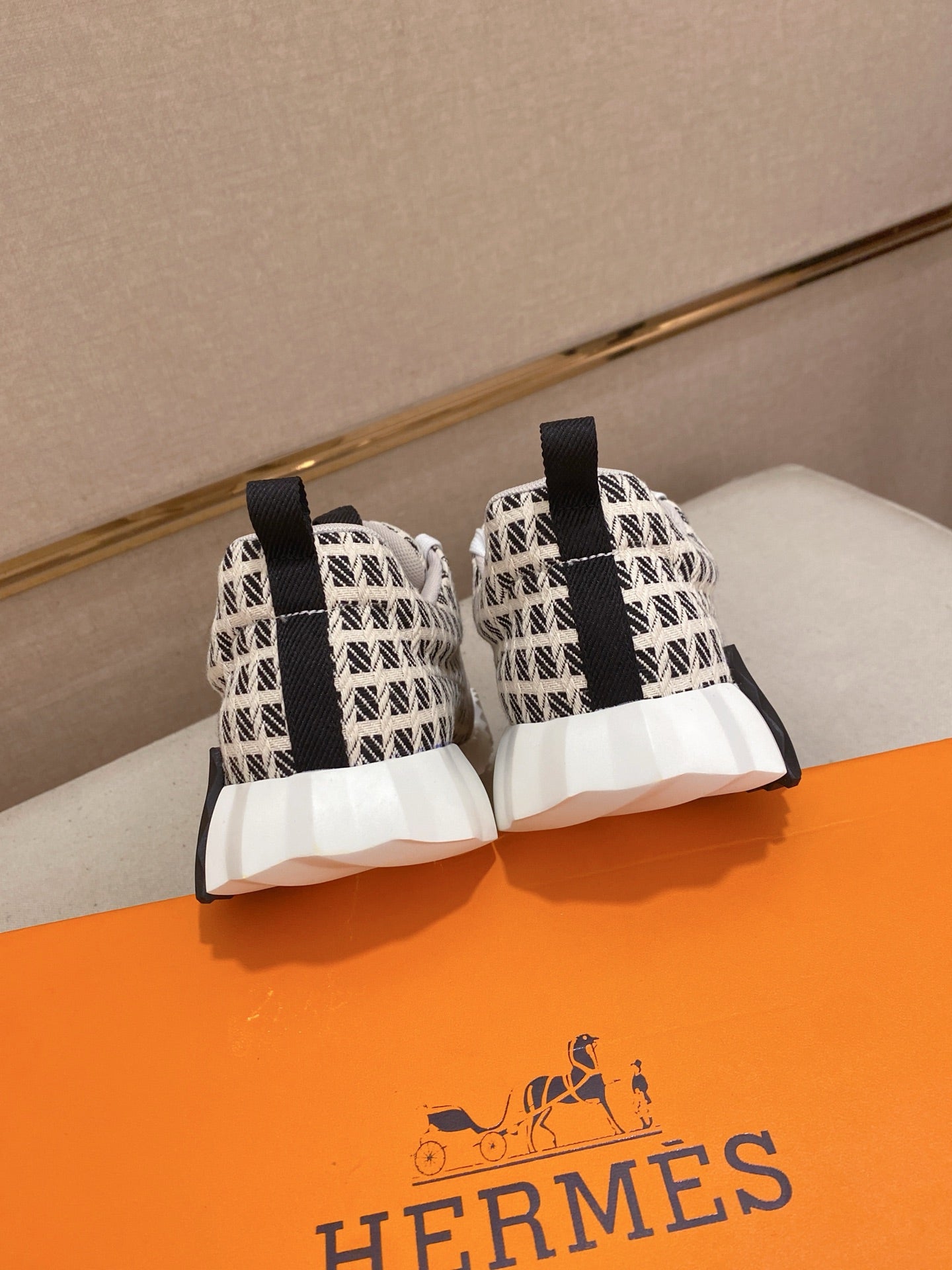 LuxluxHouse Best Quality Shoes Hermes