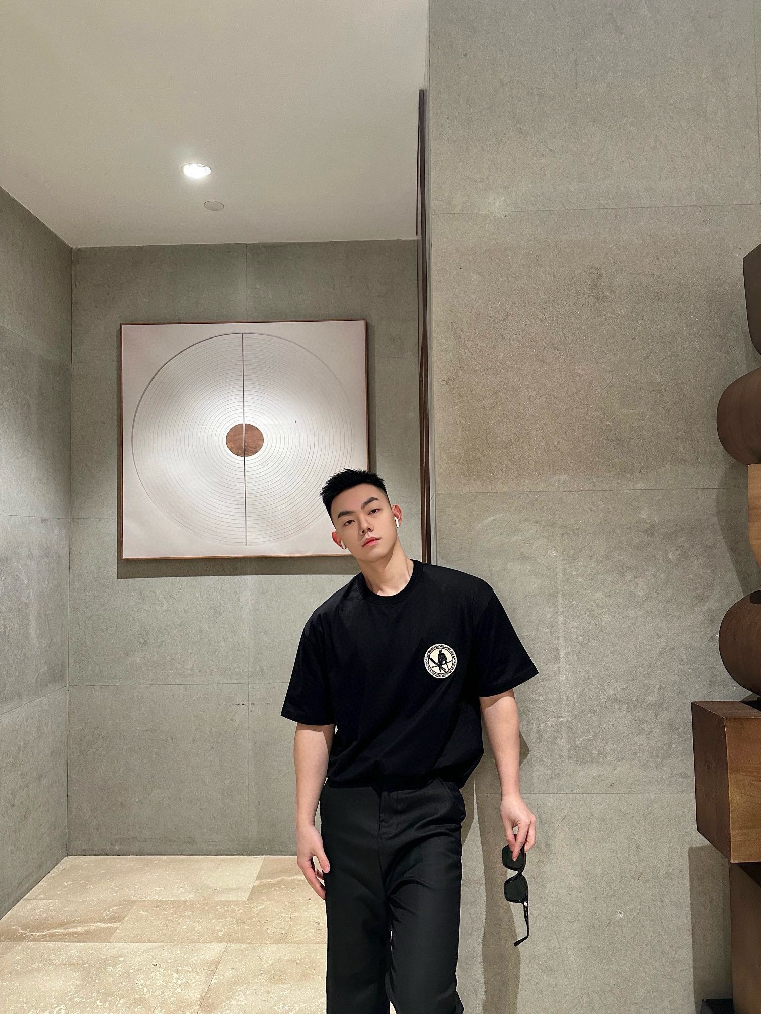 LuxluxHouse Best Quality Clothes T-shirt Dior