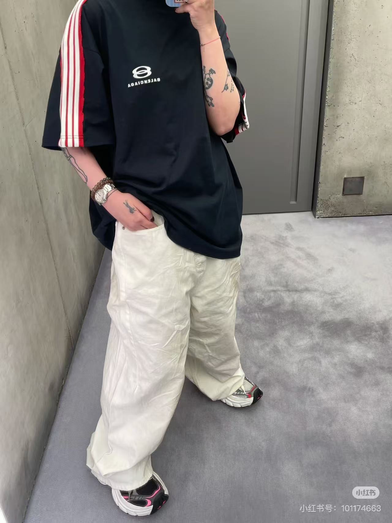 LuxluxHouse Best Quality Clothes Balenciaga T-shirt