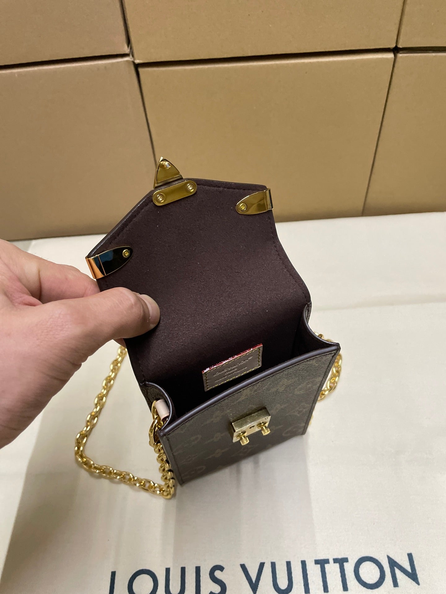 LuxluxHouse Best Quality Bags Louis Vuitton Men