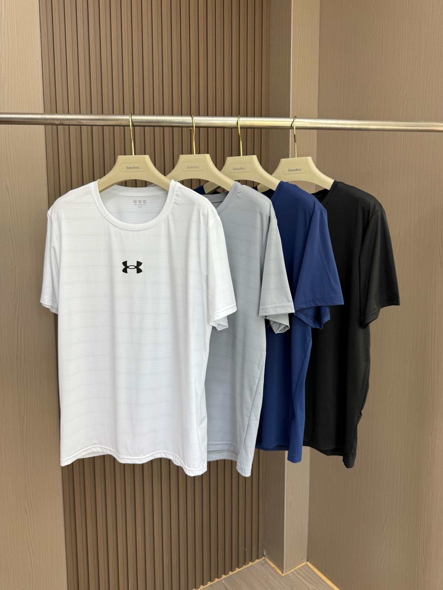 LuxluxHouse Best Quality Clothes T-shirt