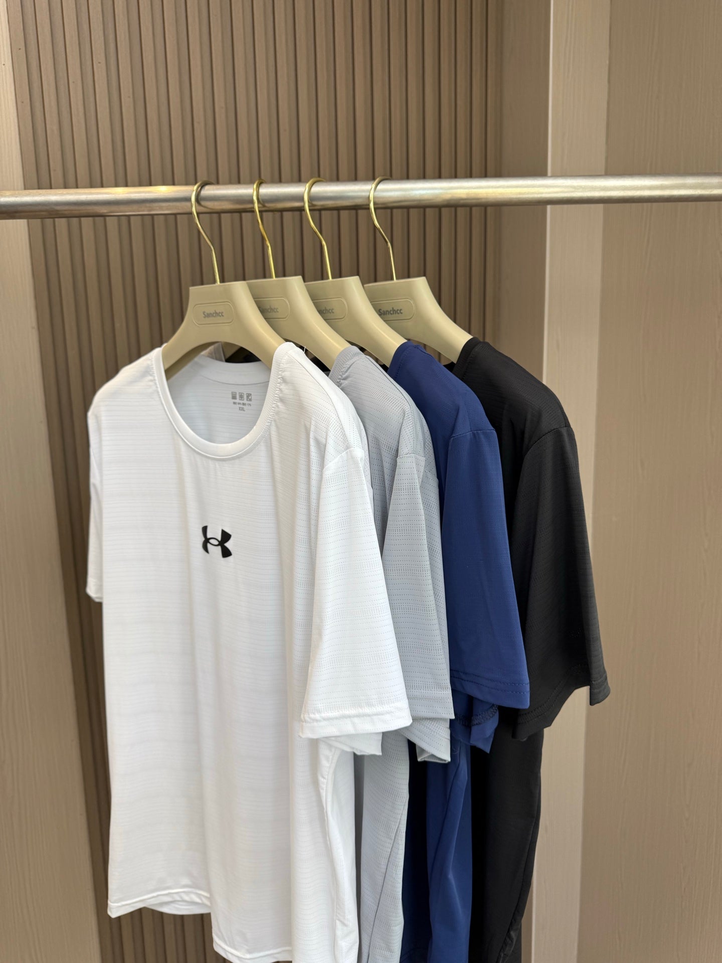 LuxluxHouse Best Quality Clothes T-shirt