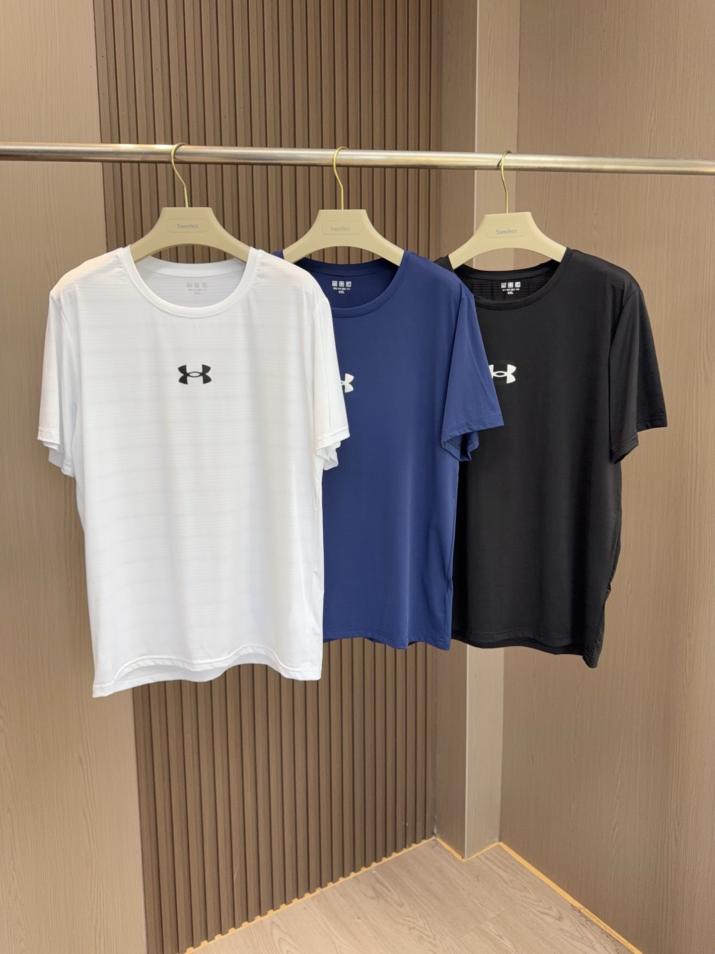 LuxluxHouse Best Quality Clothes T-shirt