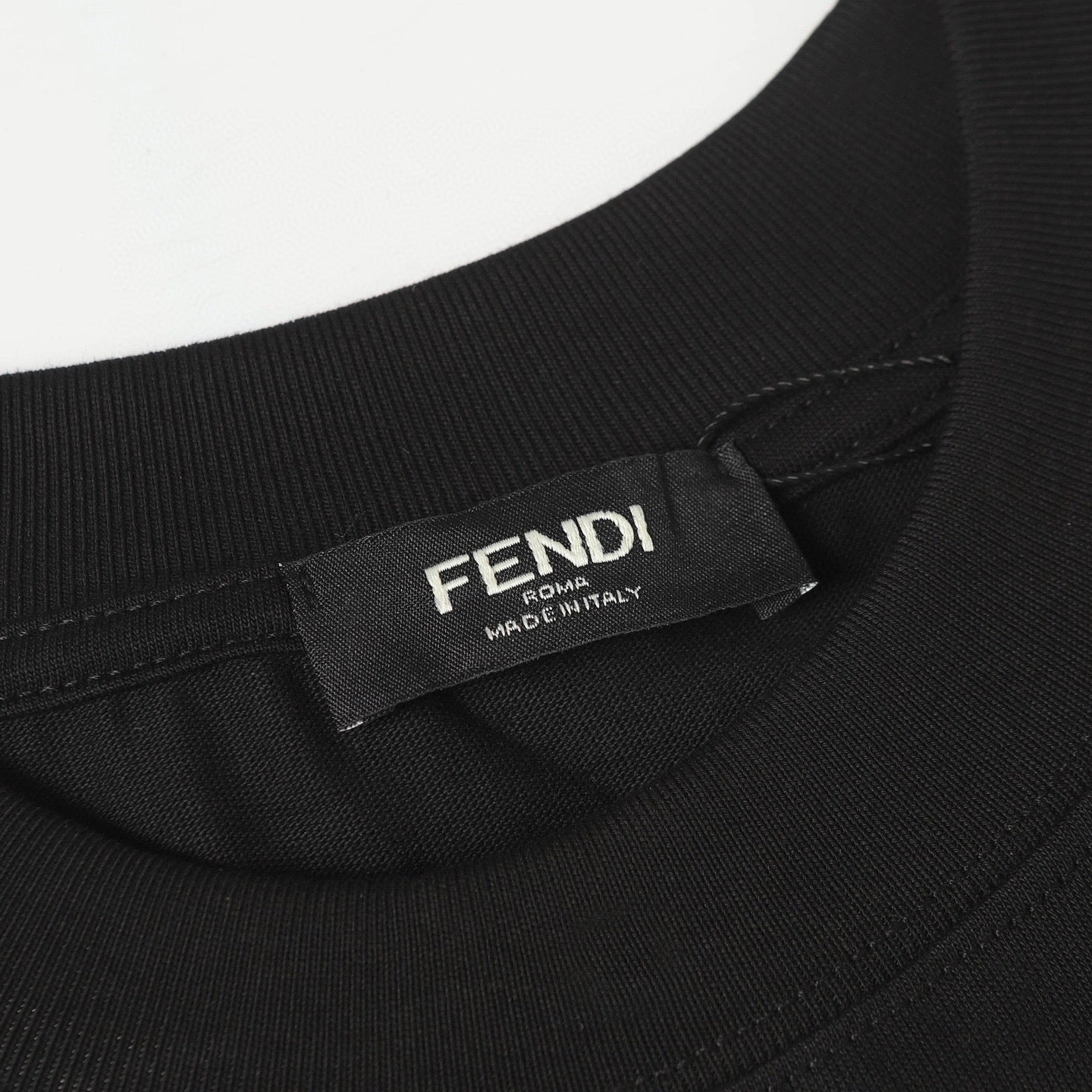 LuxluxHouse Best Quality Clothes Fendi T-shirt
