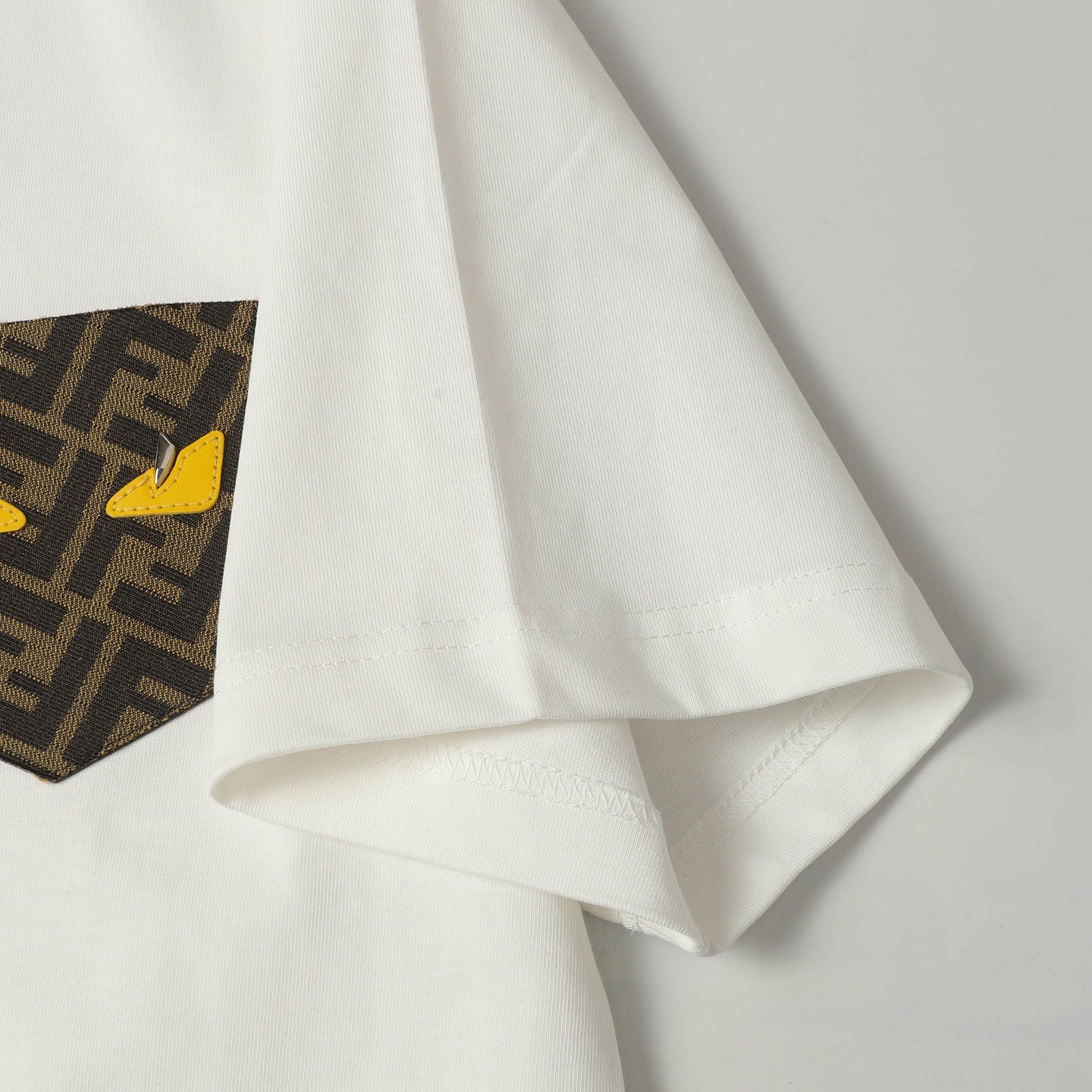 LuxluxHouse Best Quality Clothes Fendi T-shirt