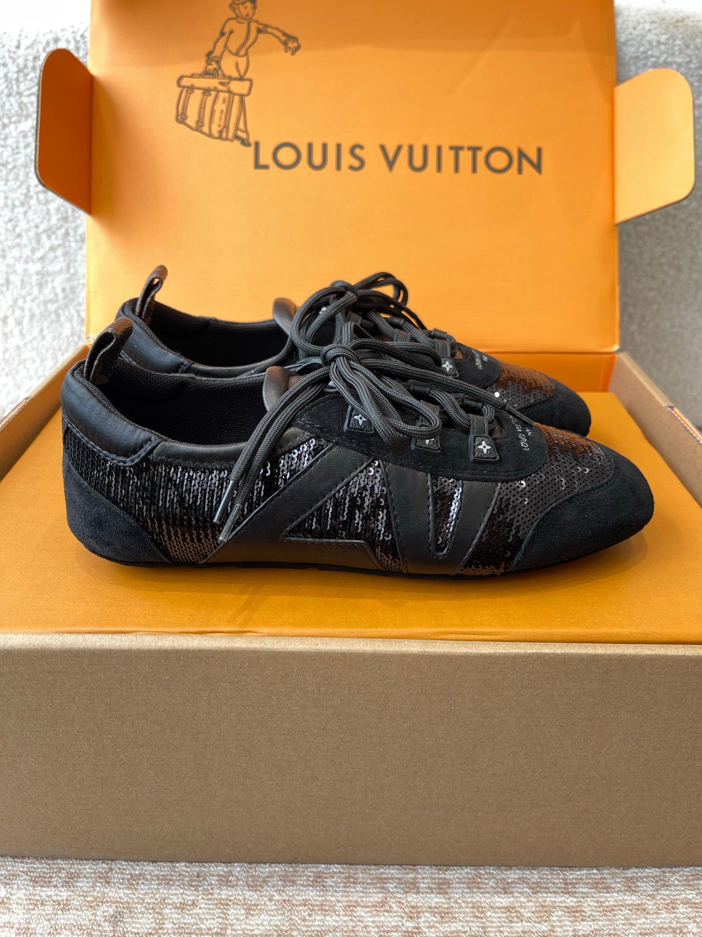 LuxluxHouse Best Quality Women Shoes Louis Vuitton