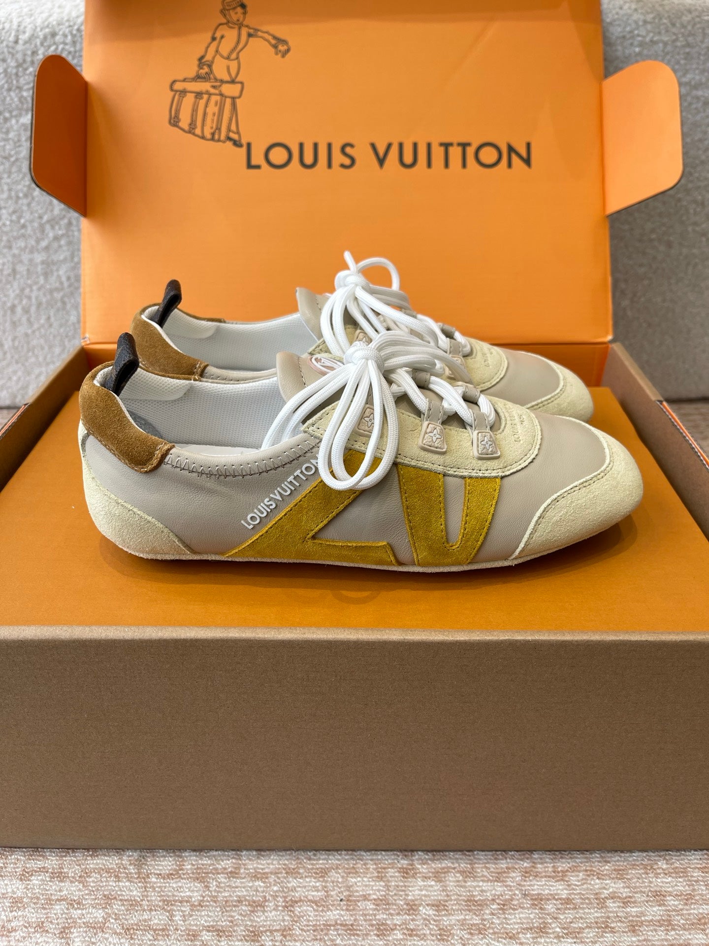 LuxluxHouse Best Quality Women Shoes Louis Vuitton
