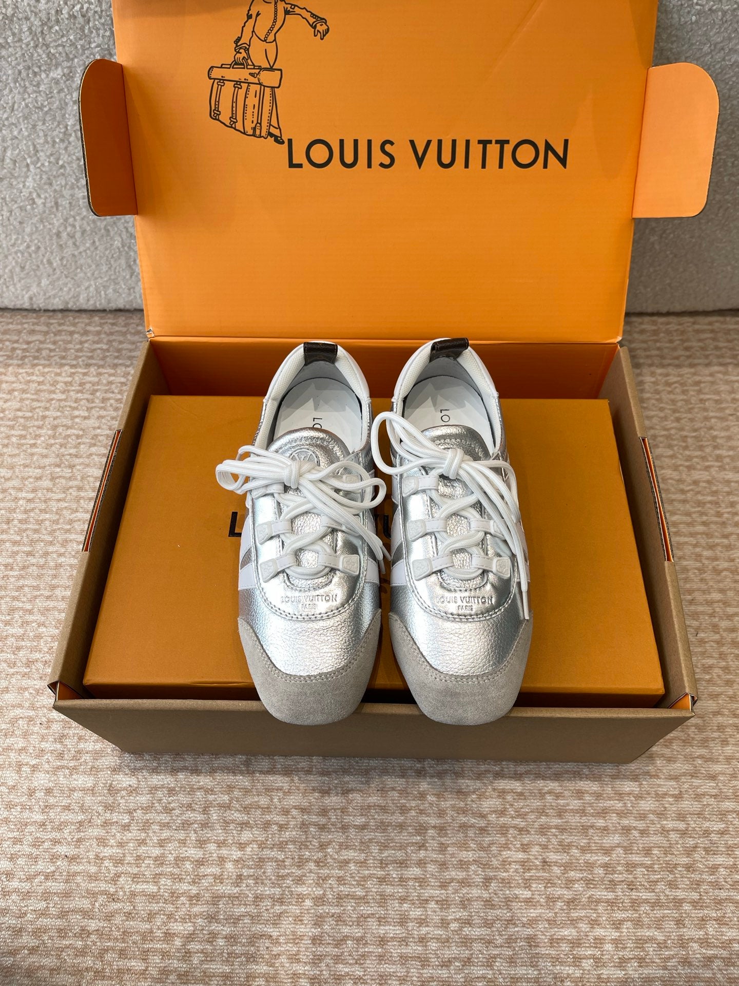 LuxluxHouse Best Quality Women Shoes Louis Vuitton