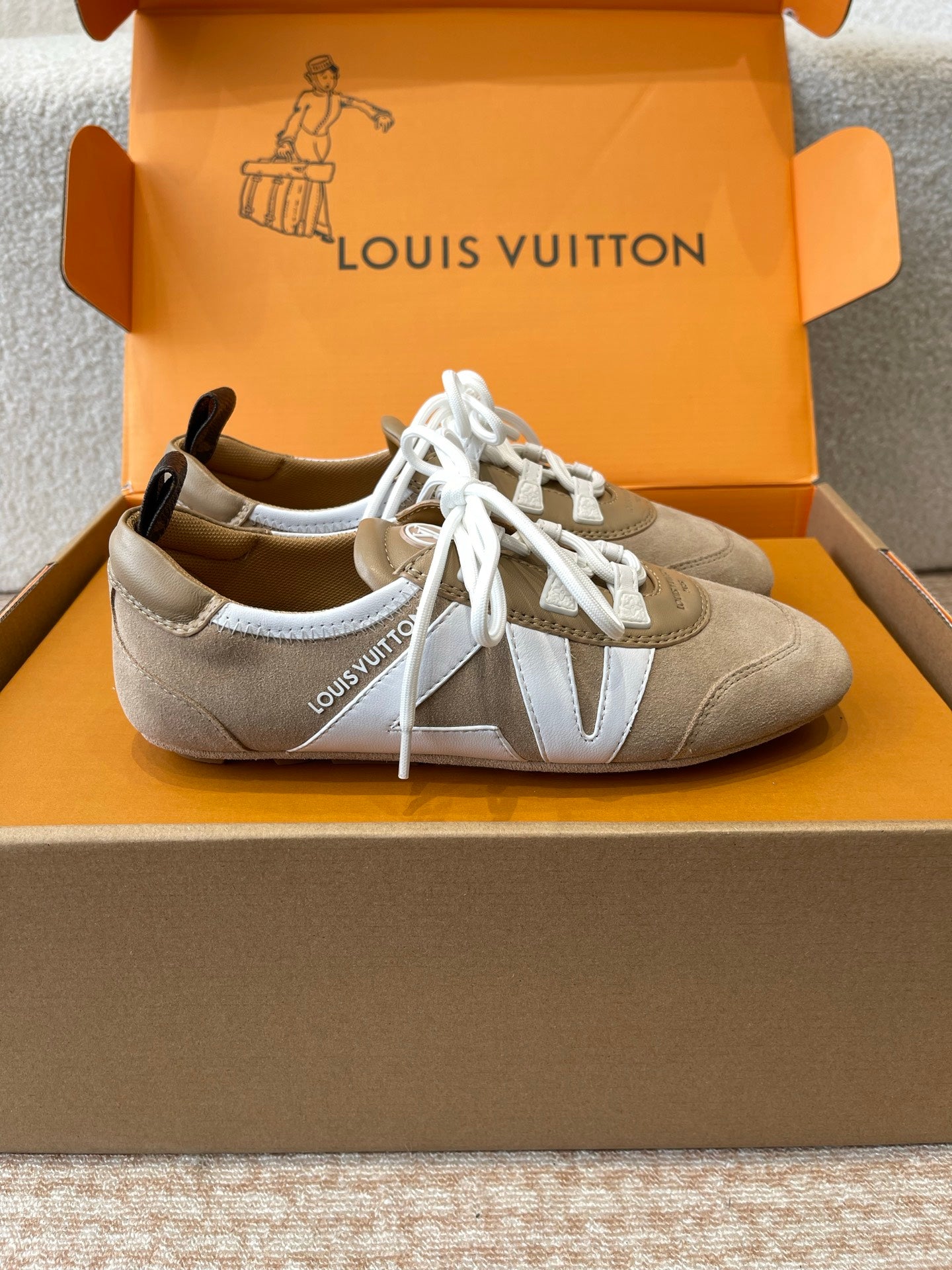 LuxluxHouse Best Quality Women Shoes Louis Vuitton