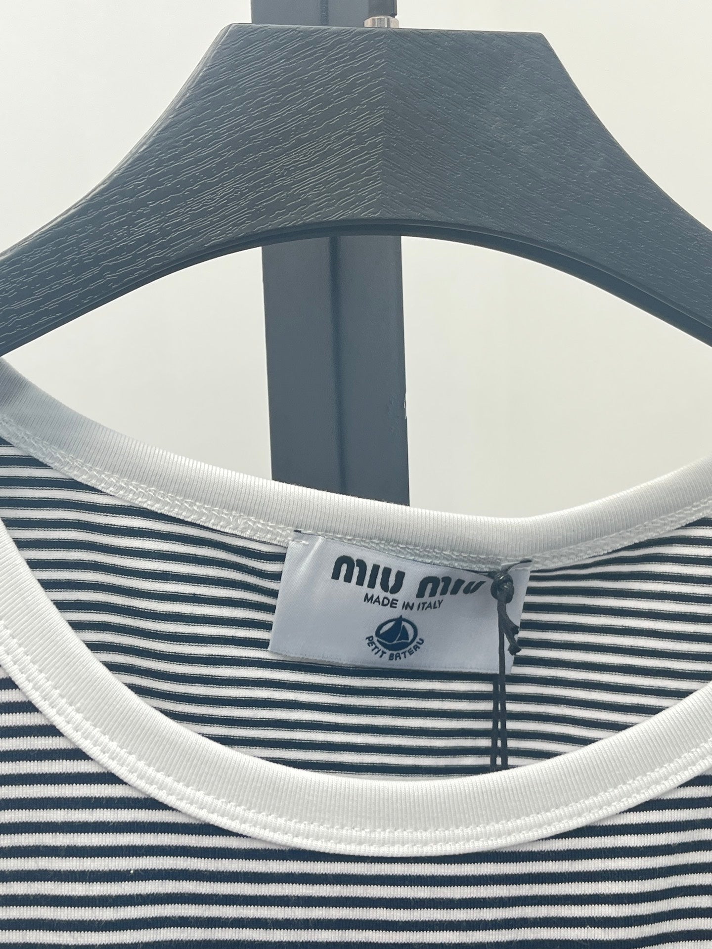 LuxluxHouse Best Quality Clothes Miu Miu T-shirt