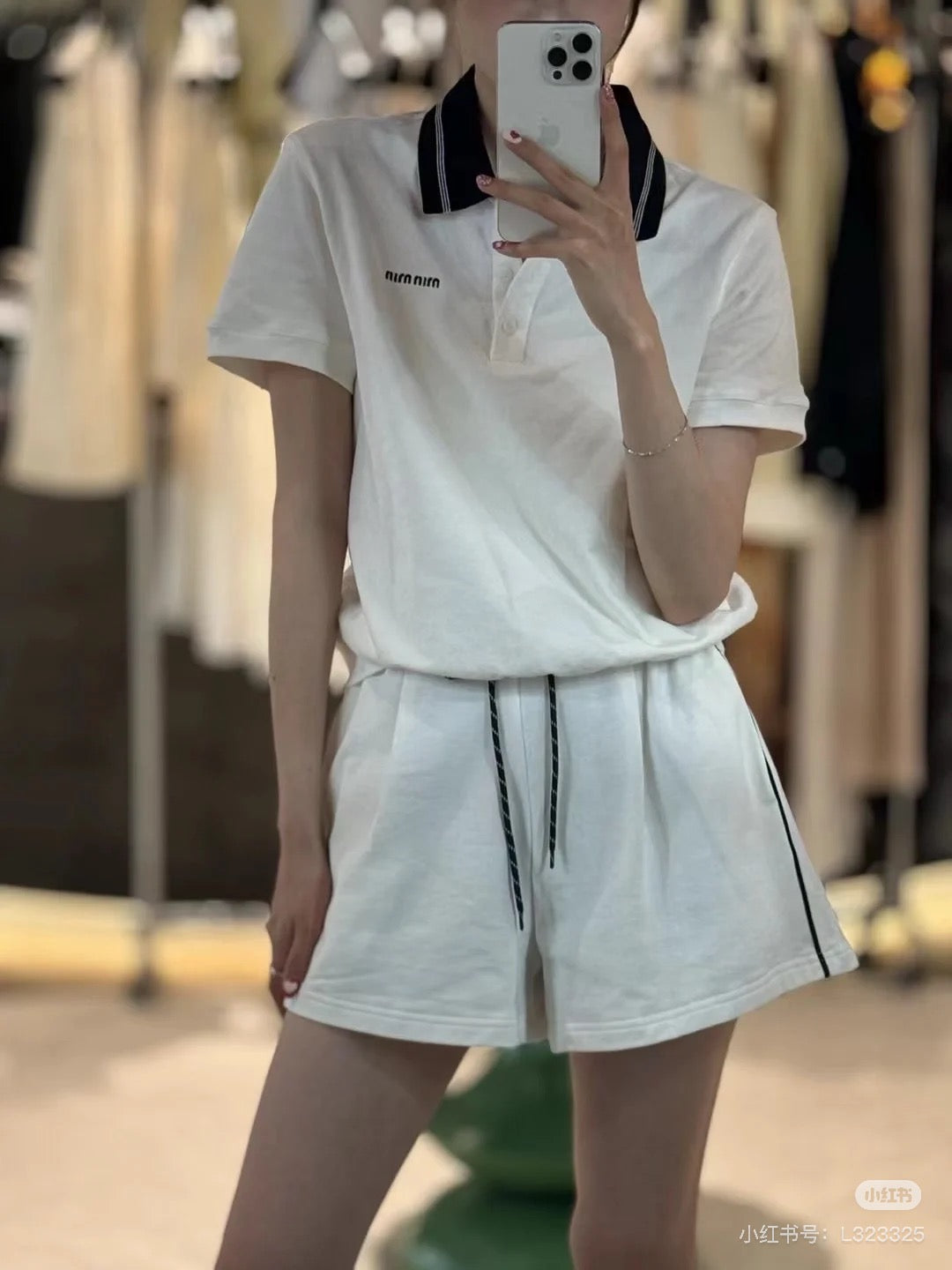 LuxluxHouse Best Quality Clothes Miu Miu T-shirt