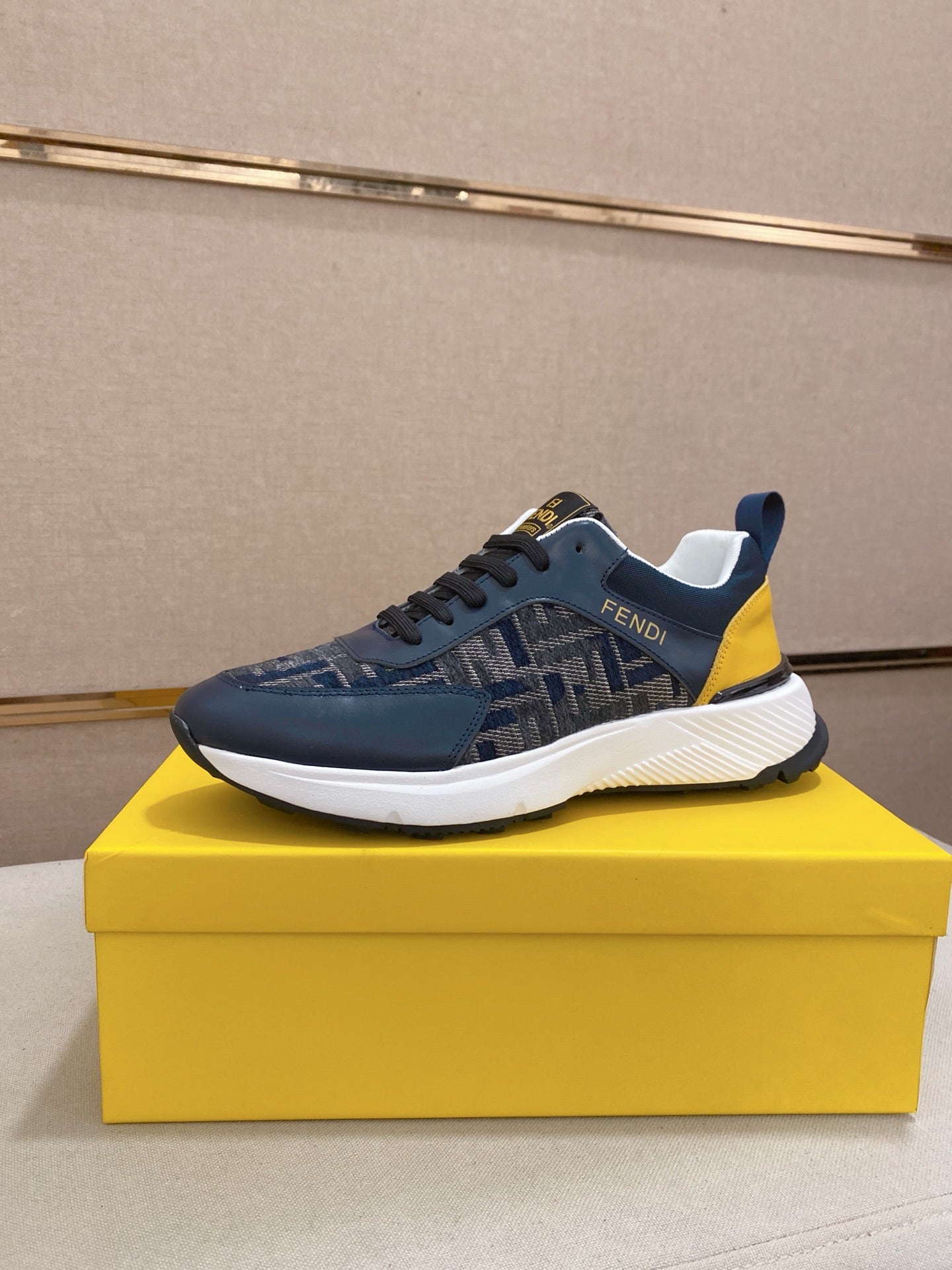 LuxluxHouse Best Quality Shoes Fendi