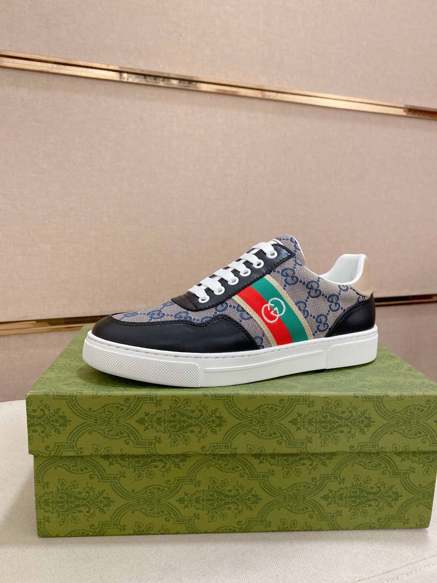 LuxluxHouse Best Quality Shoes Gucci