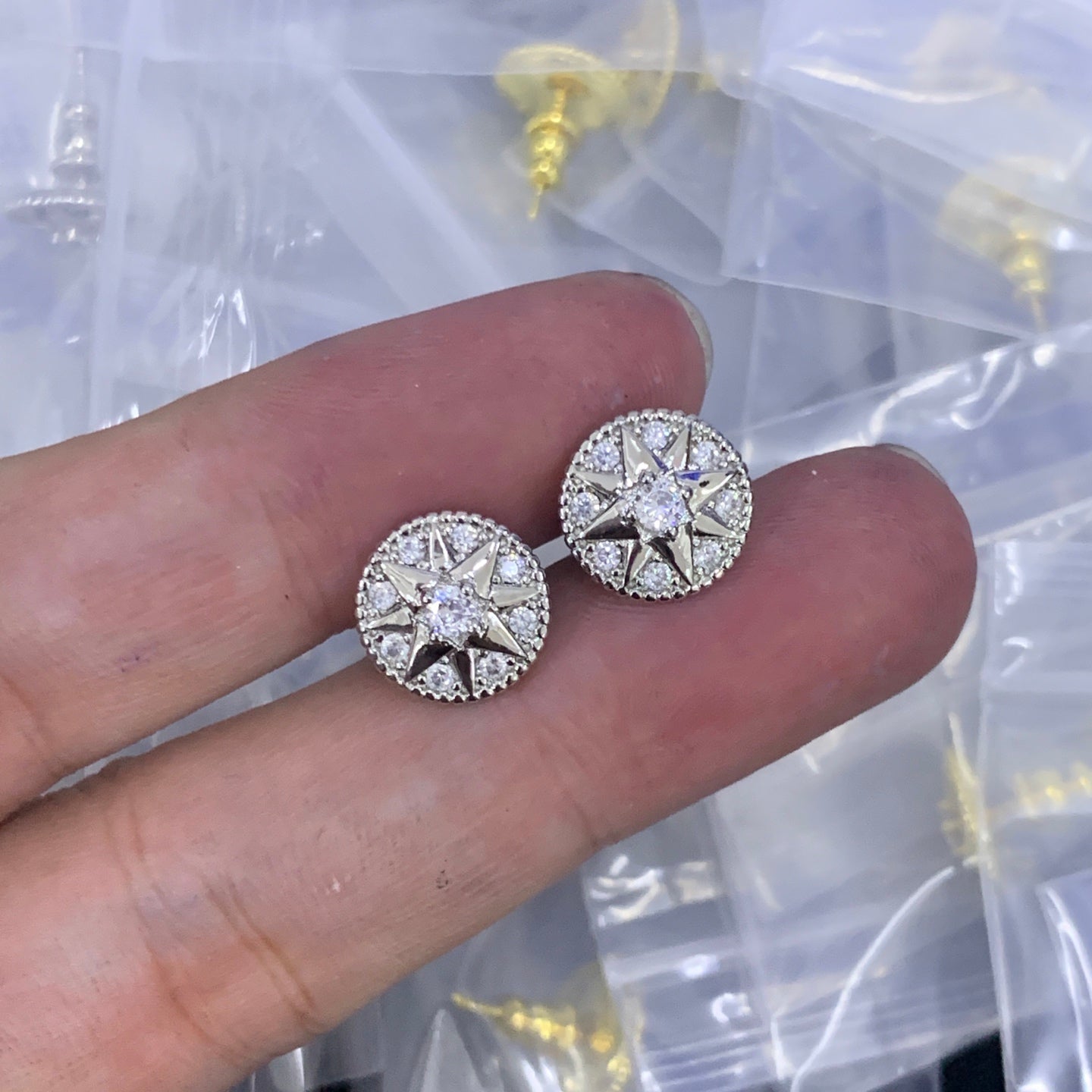 LuxluxHouse Low Price And High Quality Accessories Dior