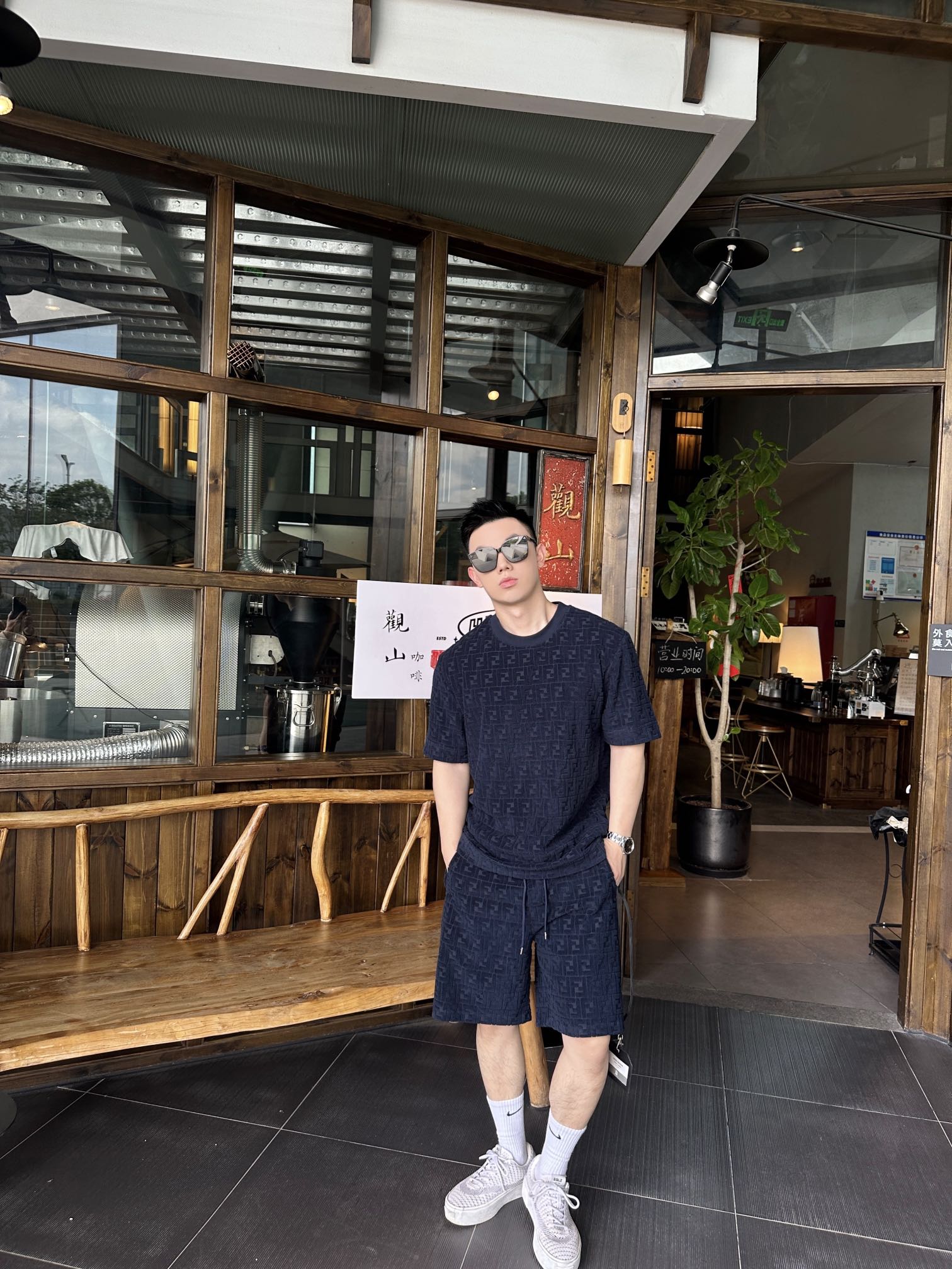 LuxluxHouse Best Quality Clothes Fendi T-shirt