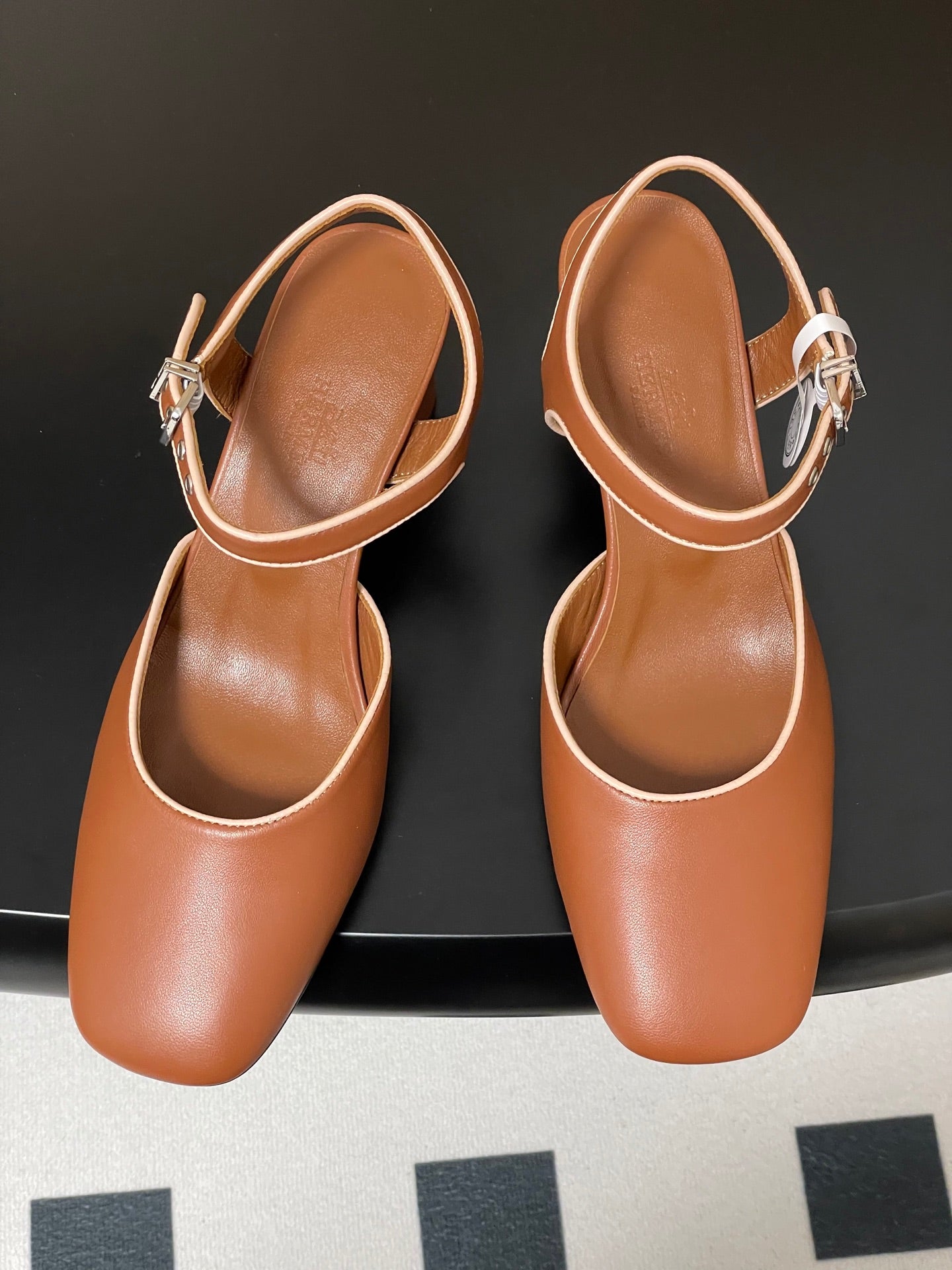 LuxluxHouse Best Quality Women Shoes Hermes