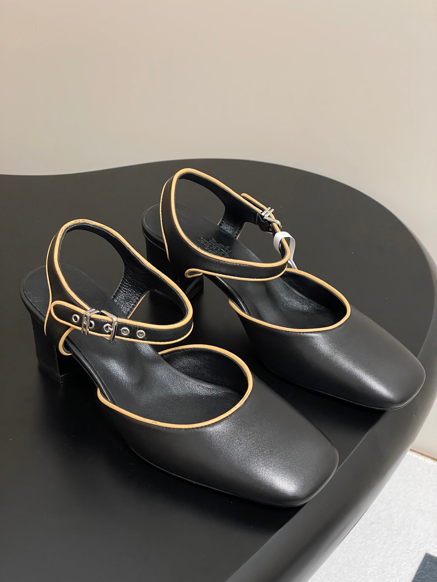 LuxluxHouse Best Quality Women Shoes Hermes