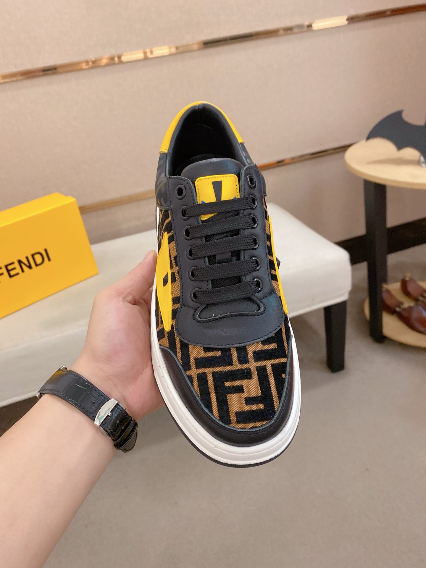LuxluxHouse Best Quality Shoes Fendi