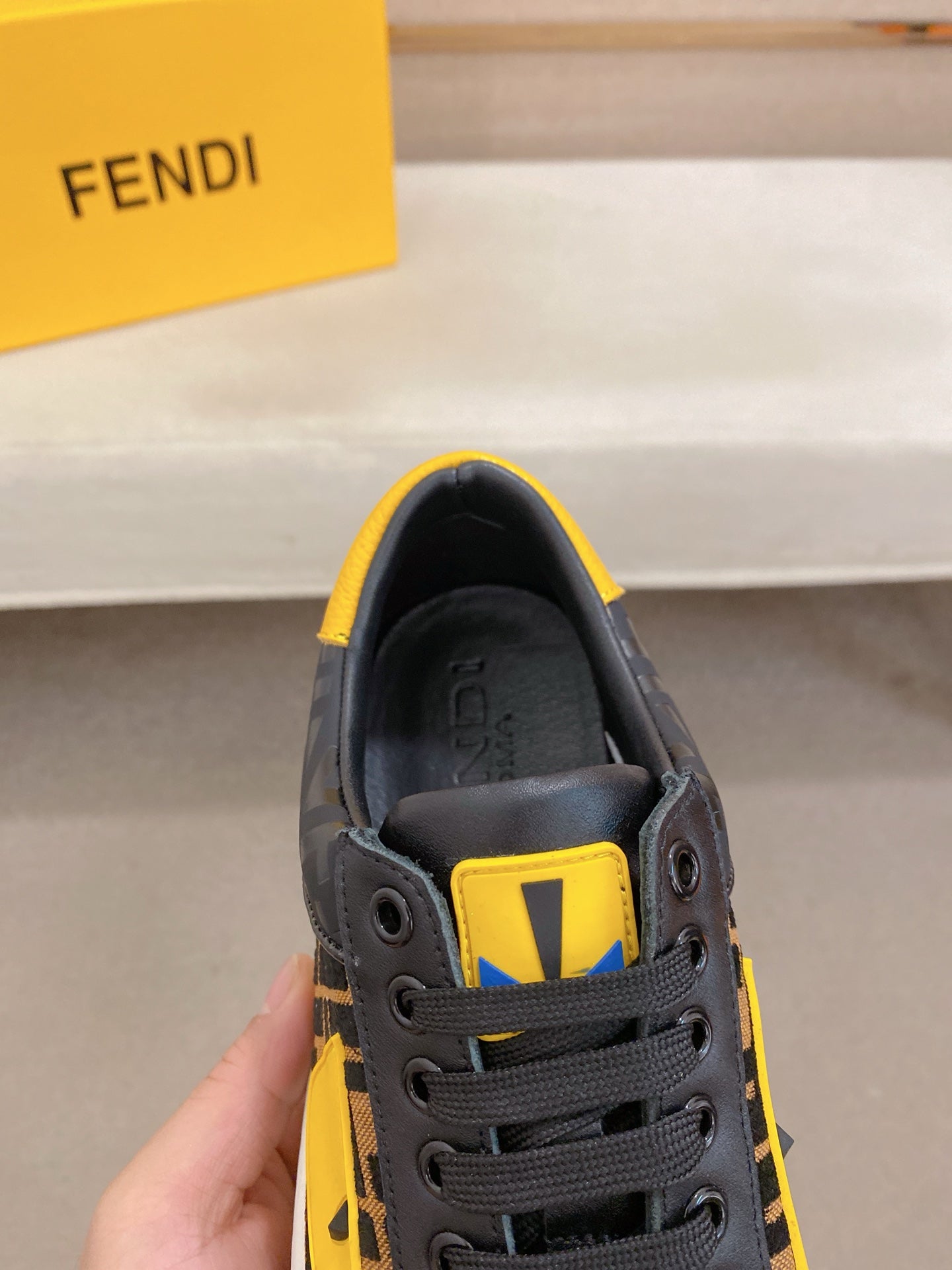 LuxluxHouse Best Quality Shoes Fendi