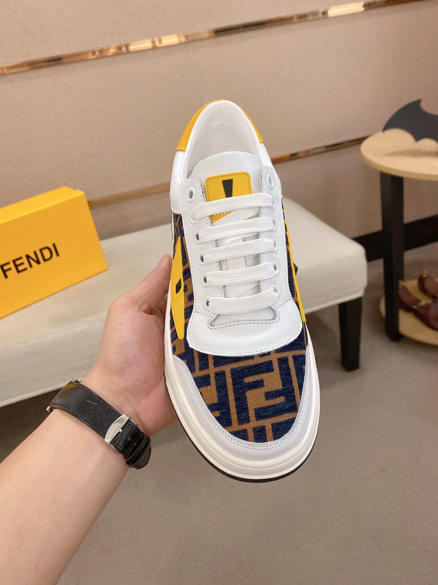 LuxluxHouse Best Quality Shoes Fendi