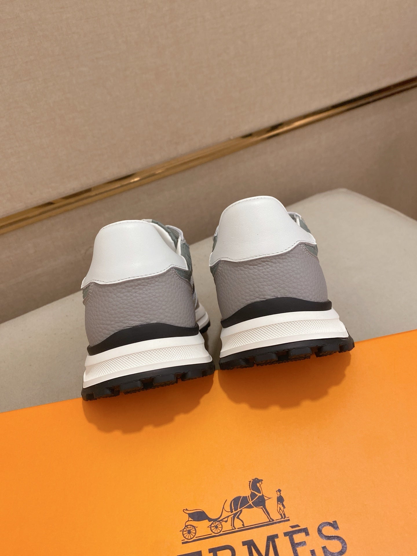 LuxluxHouse Best Quality Shoes Hermes