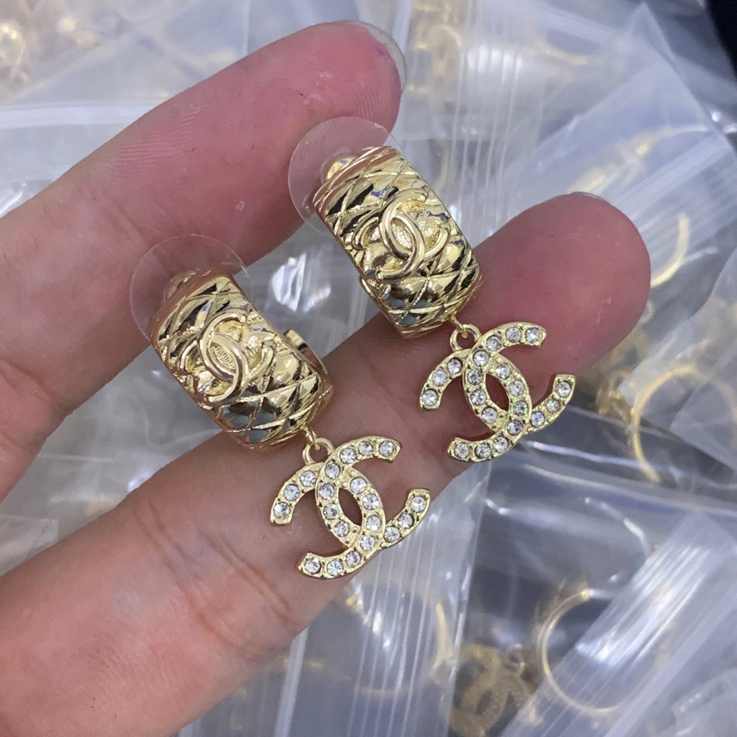 luxluxhouse Low price and high quality accessories Chanel