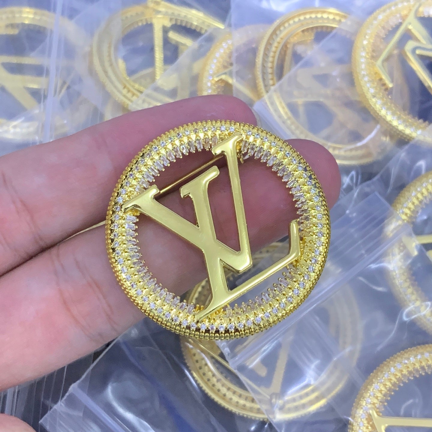 luxluxhouse Low price and high quality accessories Louis Vuitton